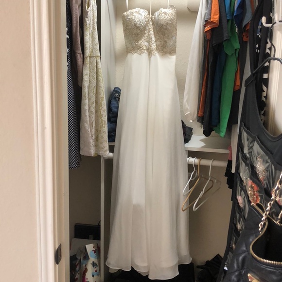 Prom dress!! Gold, white - Picture 2 of 5